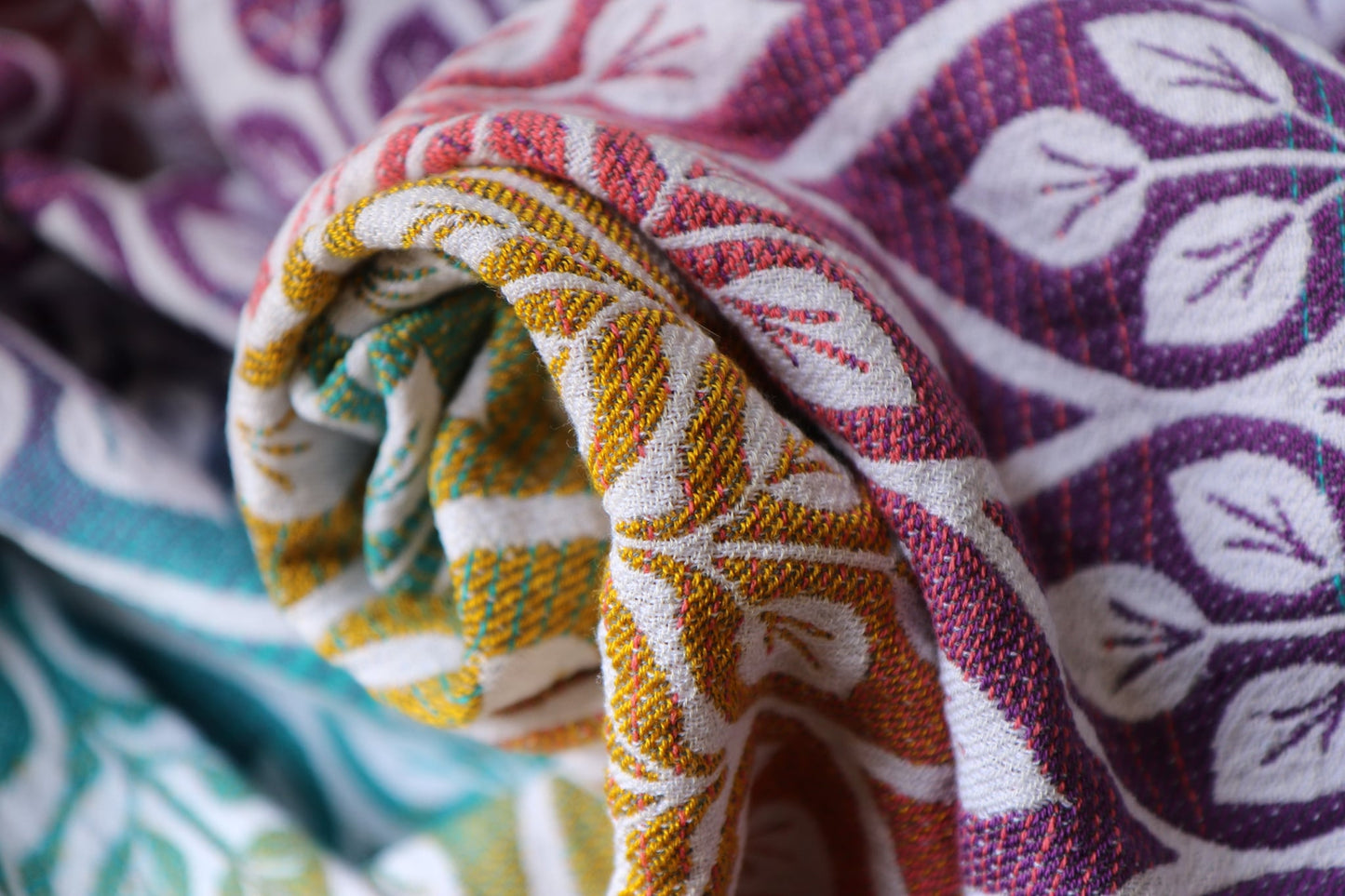 La Vita Trinity Caribbean Rainbow Tencel Linen