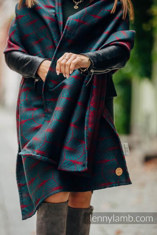 Deco Maroon Moss - Shawls