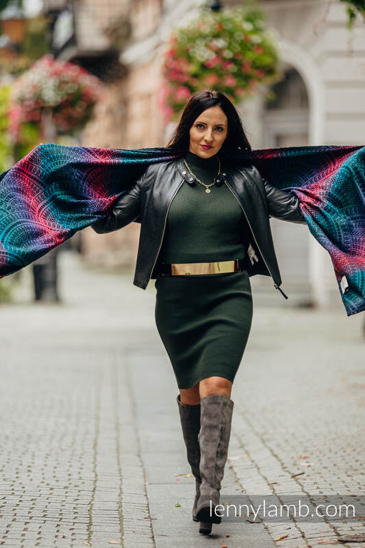 Peacock's Tail Black Opal - Shawls