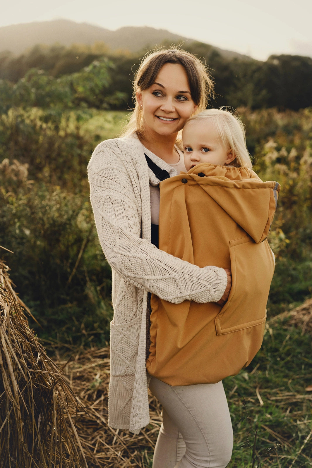 Softshell Cover - MUSTARD
