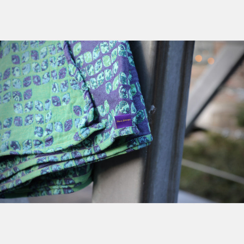 Petals - Blue Violet Green - Bandolera