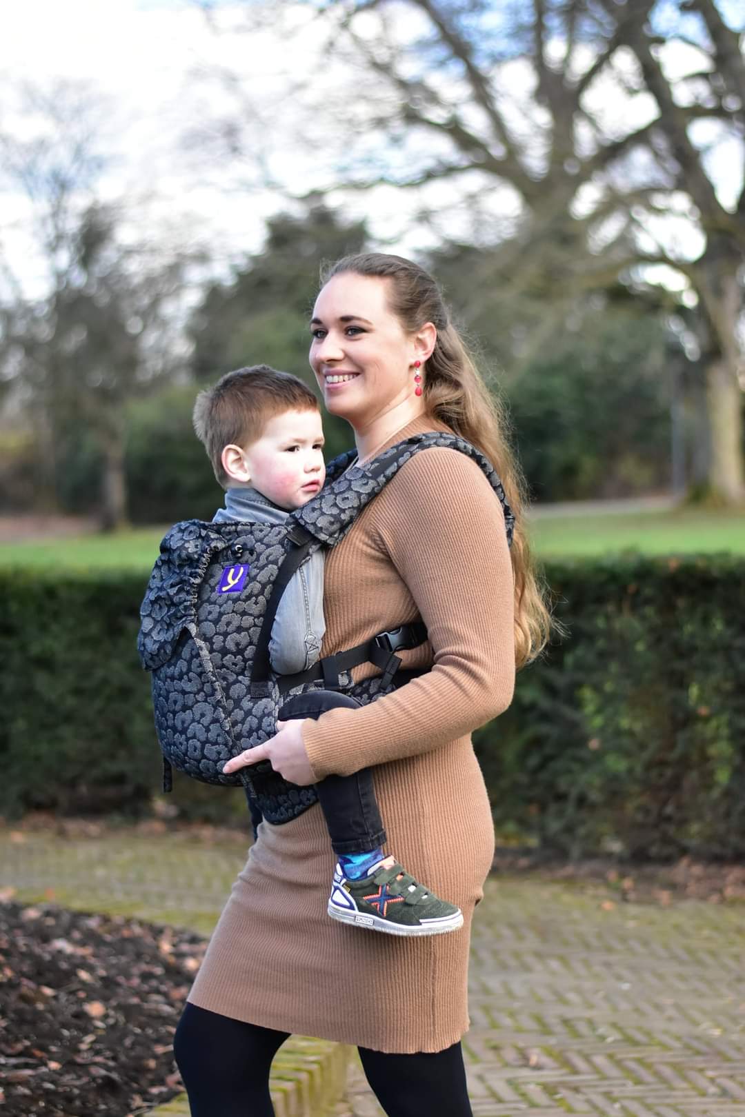 Pussycat Black Grey Hug Mochila Yaro