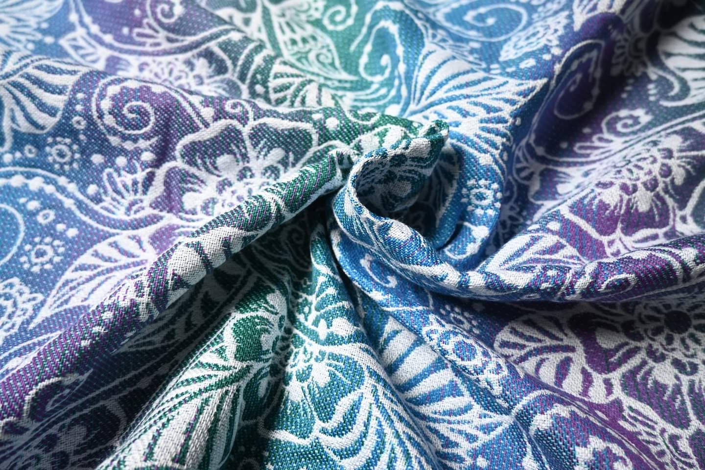 Ava - Peacock Rainbow - Talla 6