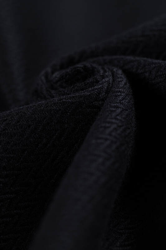 EBONY BLACK | Talla 7
