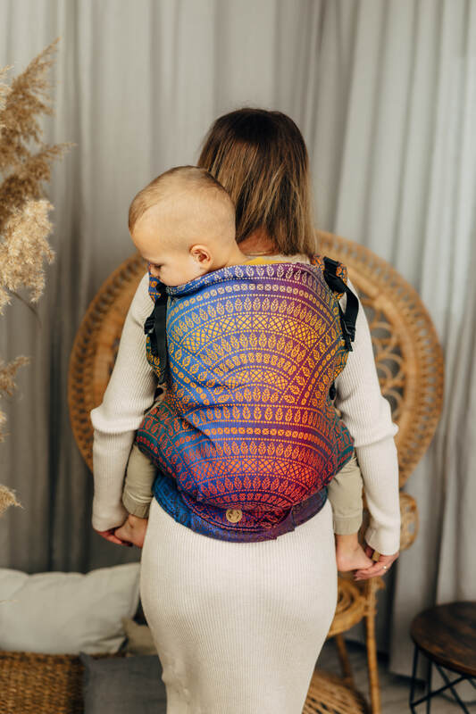 PEACOCK'S TAIL - BOLERO | LennyPreschool