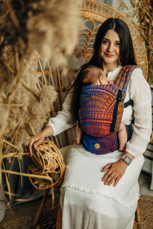 PEACOCK'S TAIL - BOLERO | LennyLight