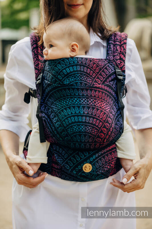 Peacock's Tail - Black Opal - LennyLight - Mochila Ergonómica